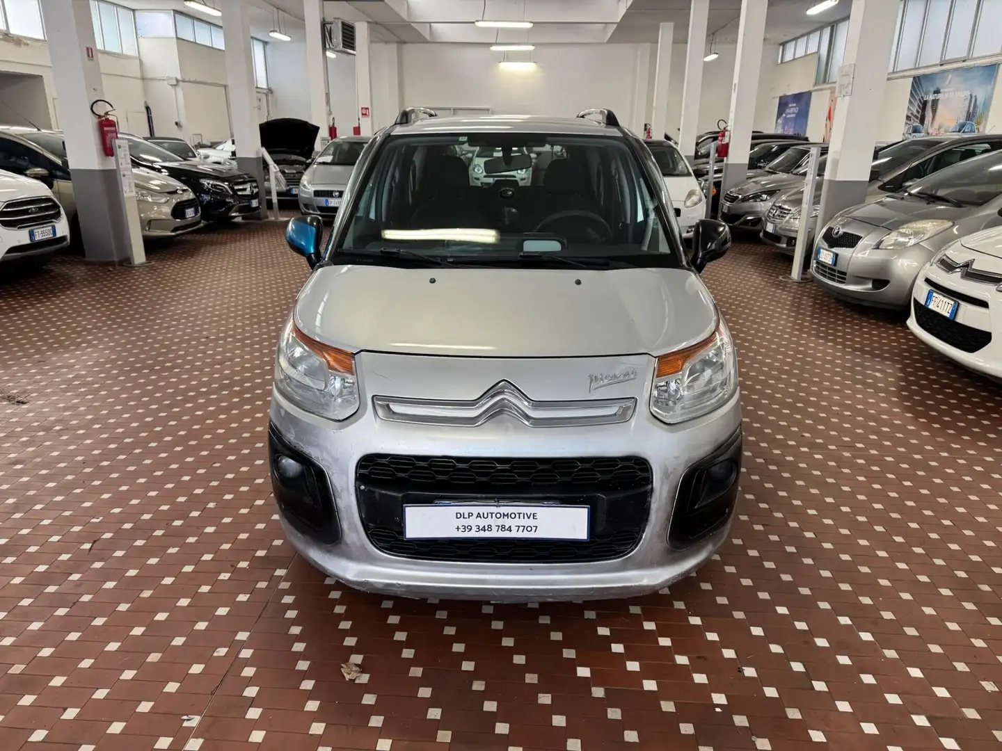 Citroen C3 Picasso C3 Picasso 1.6 HDi 90 Exclusive Plateado - 2