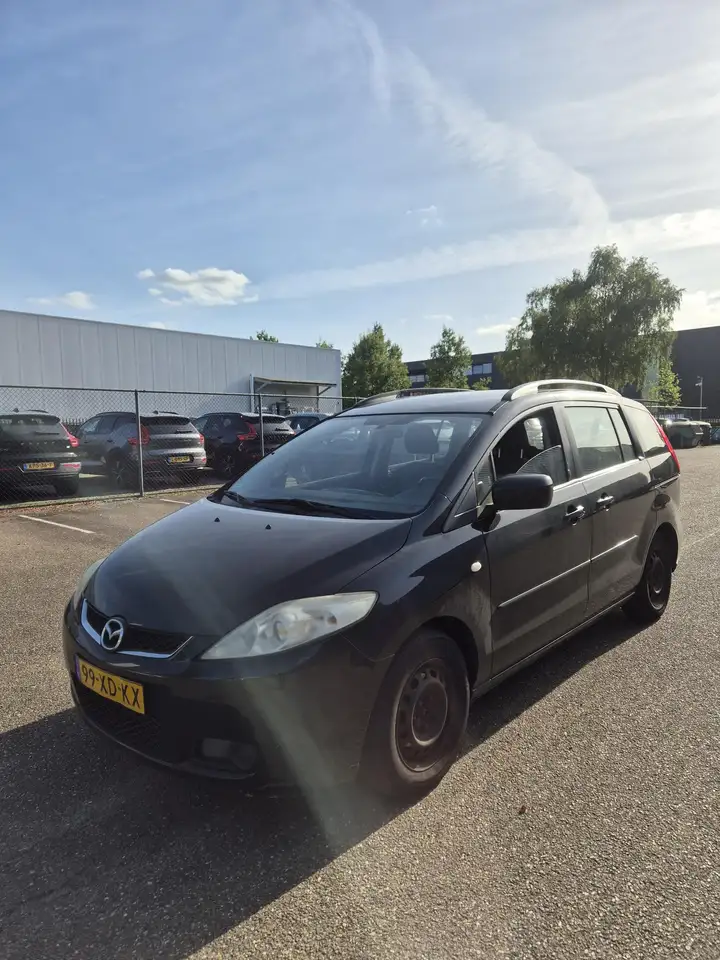 Mazda 5