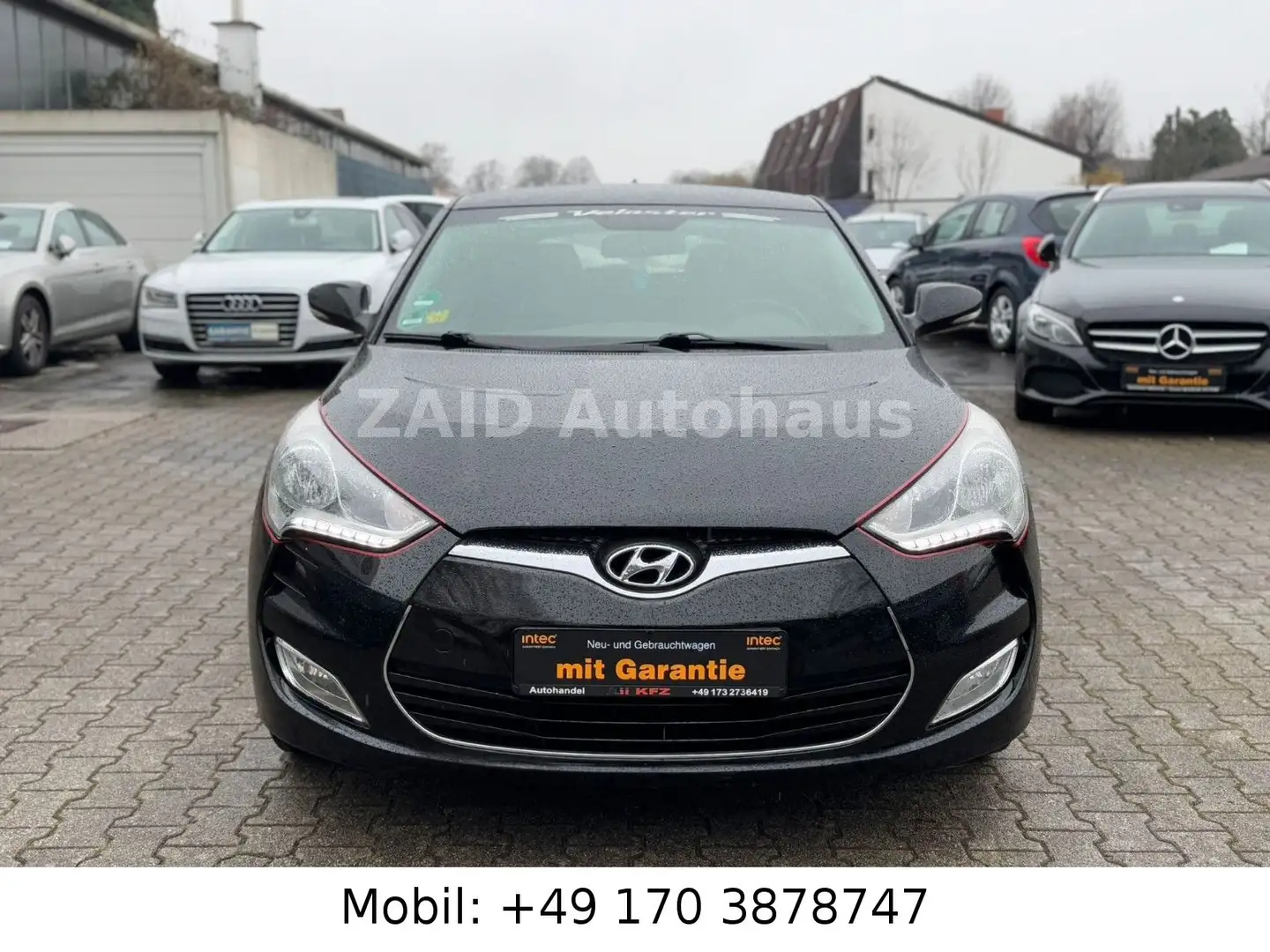 Hyundai VELOSTER Style Sport Coupe*Aut.*PDC*LED*TEMPO Schwarz - 2