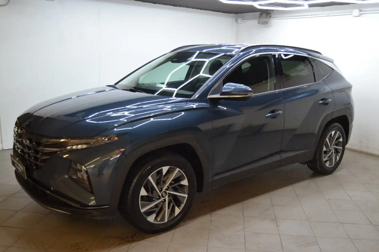 Hyundai TUCSON 1.6 CRDI XLine — photo 1 of 15