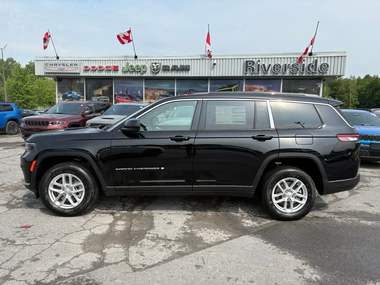 Jeep Grand Cherokee снимка Jeep Grand Cherokee