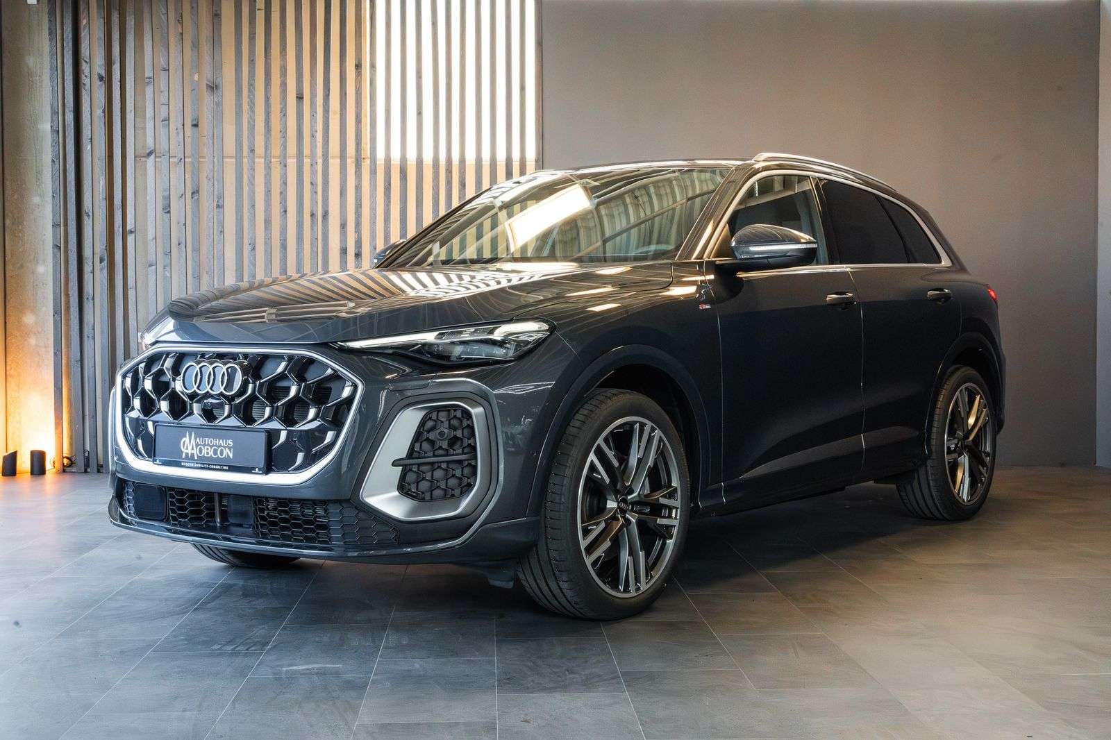Second hand Audi Q5 2.0