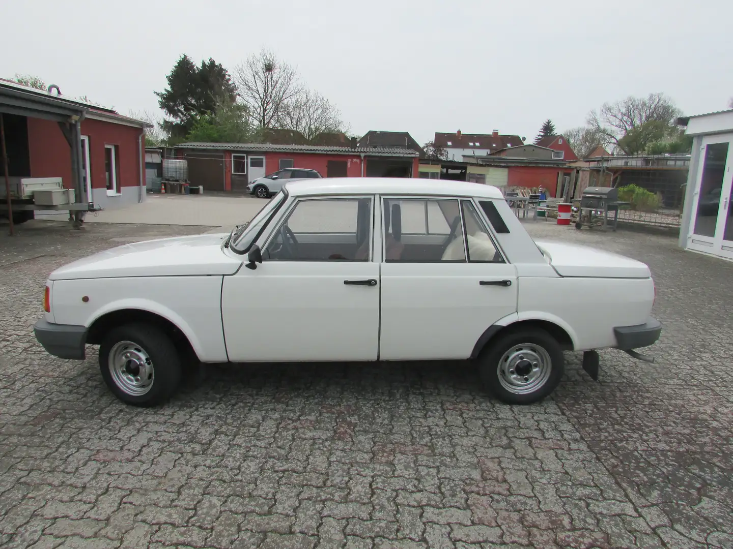 Wartburg 1.3 353 1,3 Weiß - 1