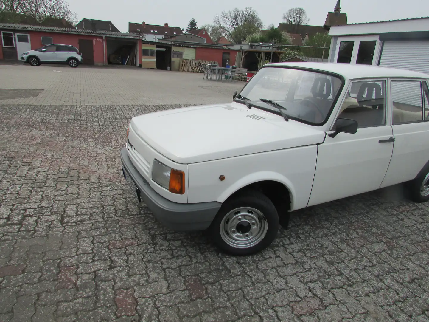 Wartburg 1.3 353 1,3 Weiß - 2
