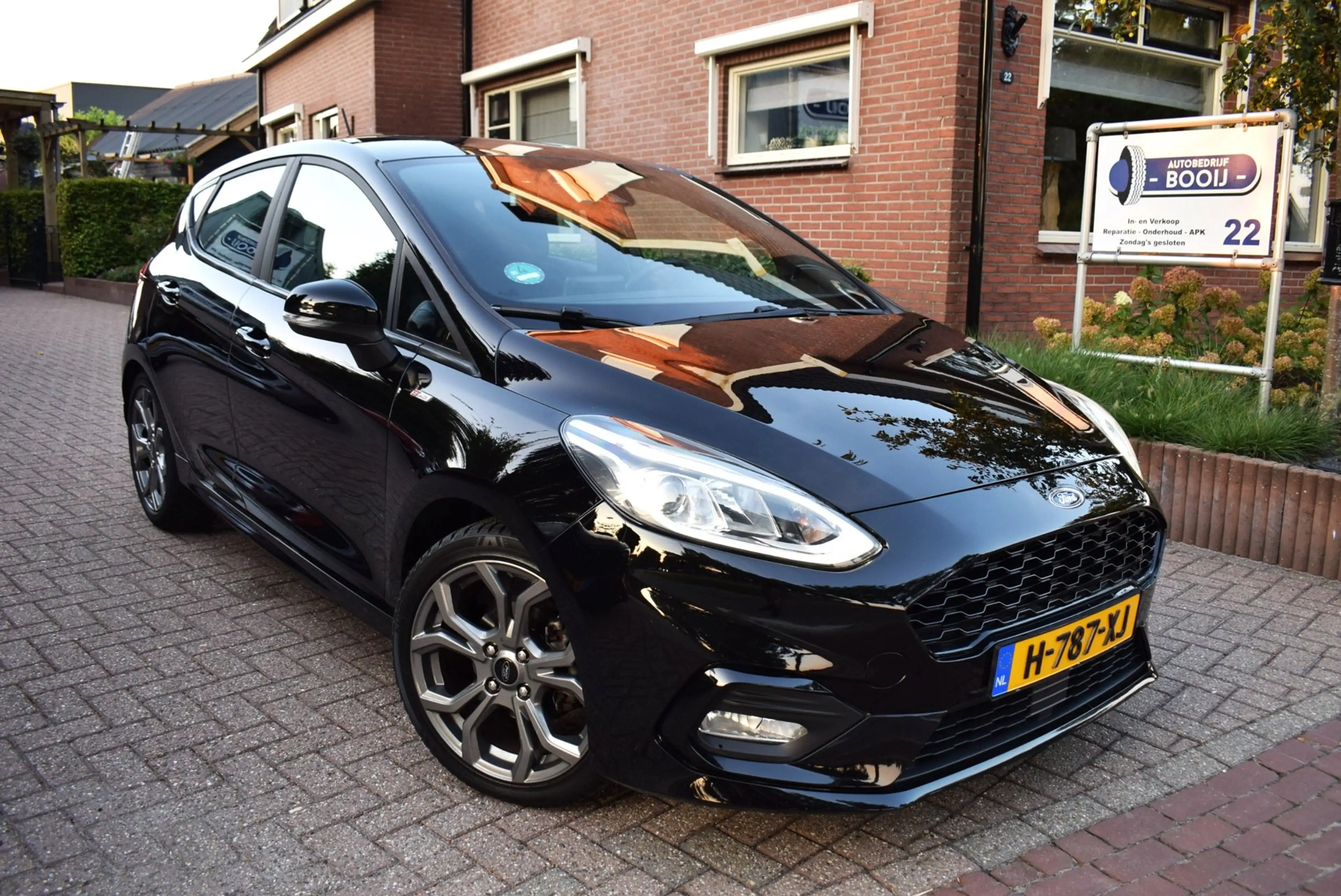 Ford Fiesta 1.0 EcoBoost Titanium ST-LINE AIRCO-ECC/NAVI/CRUIS — photo 2