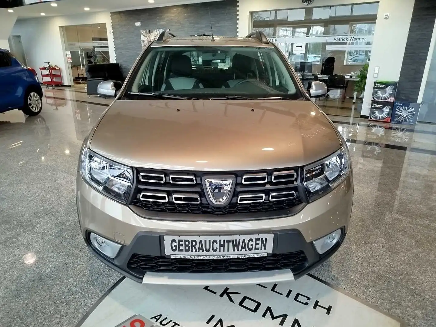 Dacia Sandero Stepway 1.0 Ambiance WENIG KM/8-FACH BEREIFT Beige - 2