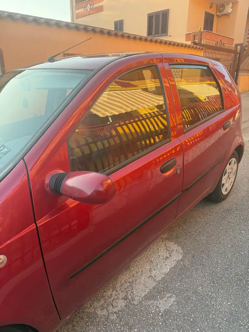 Fiat Punto 1.3 multijet 16V 5P. ACTUAL Rosso - 2