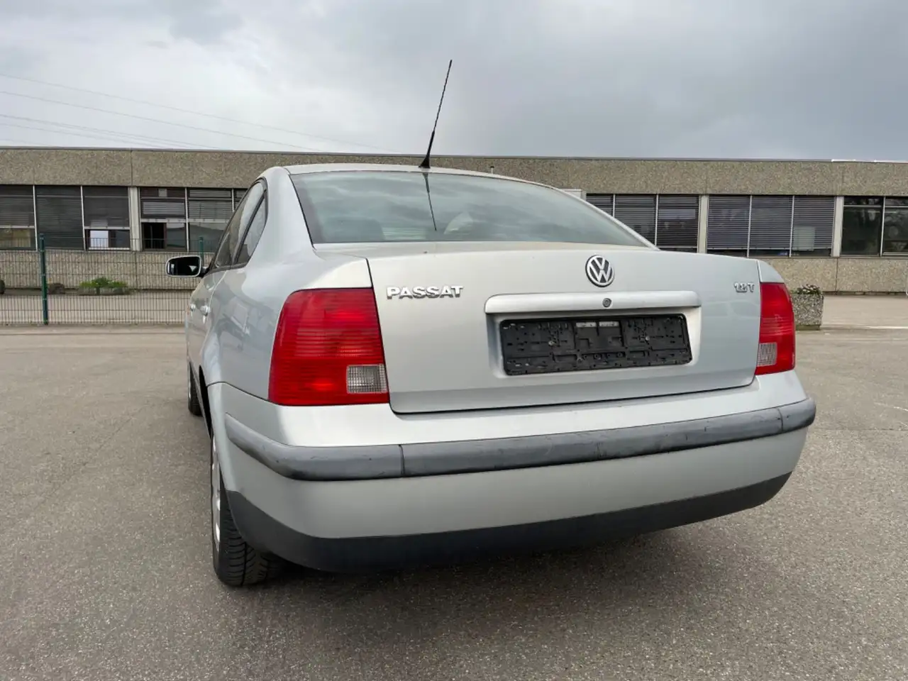 Volkswagen Passat 1.8 T Basis* Automatik, foto 9