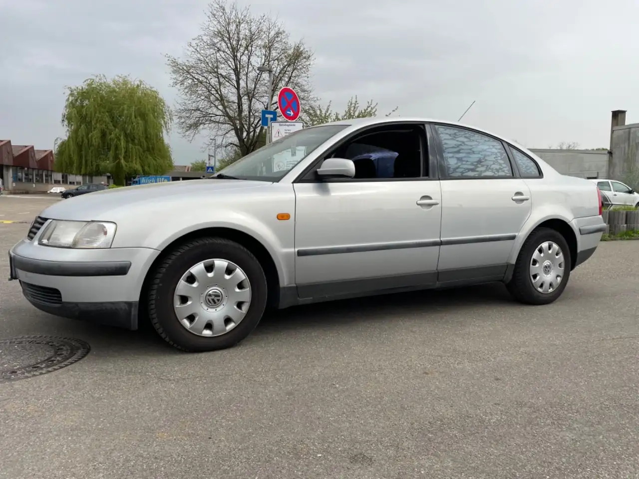 Volkswagen Passat 1.8 T Basis* Automatik, foto 3
