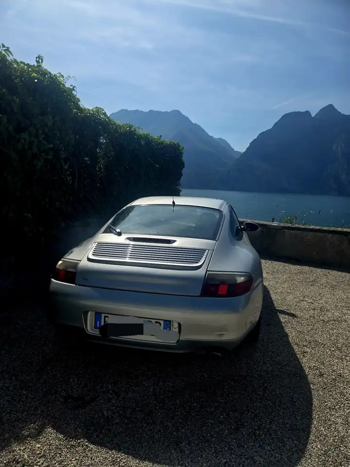 Porsche 996 911 Coupe 3.6, foto 2
