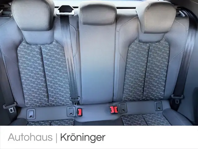 Audi A1 view 10