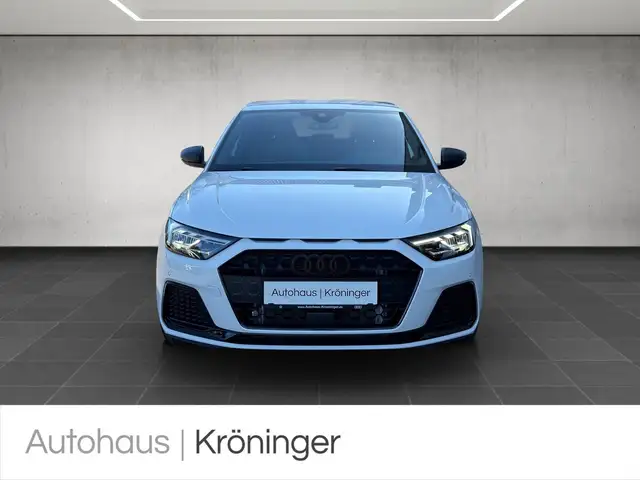 Audi A1 view 5