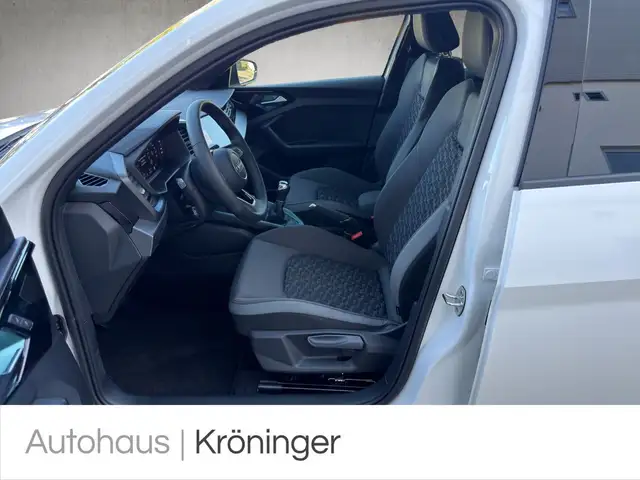Audi A1 view 7