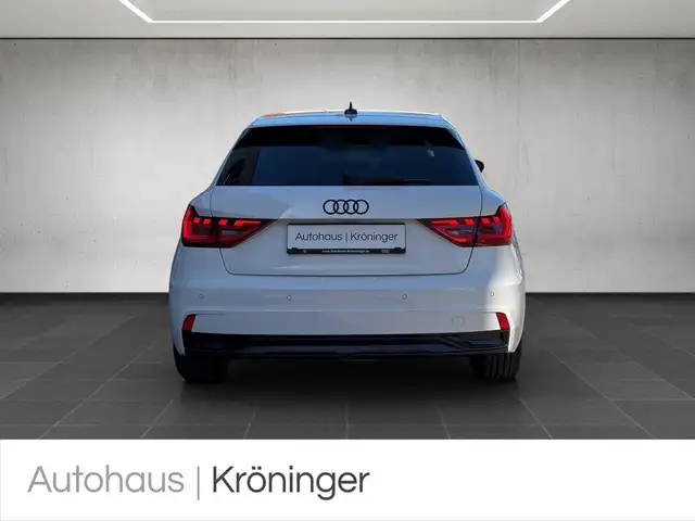 Audi A1 view 6