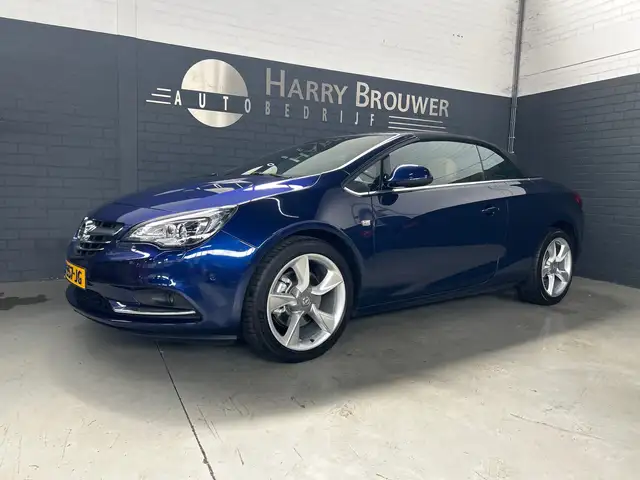 Opel Cascada 1.4 Turbo Cosmo, zeer mooie kleurstelling en veel