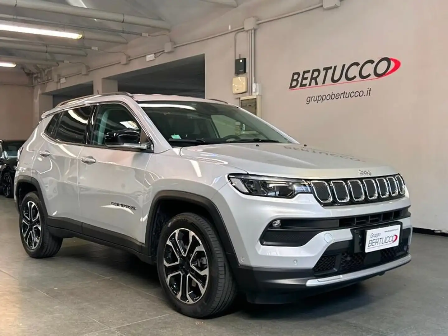 Jeep Compass 1.6 Multijet II 2WD Limited Argento - 1
