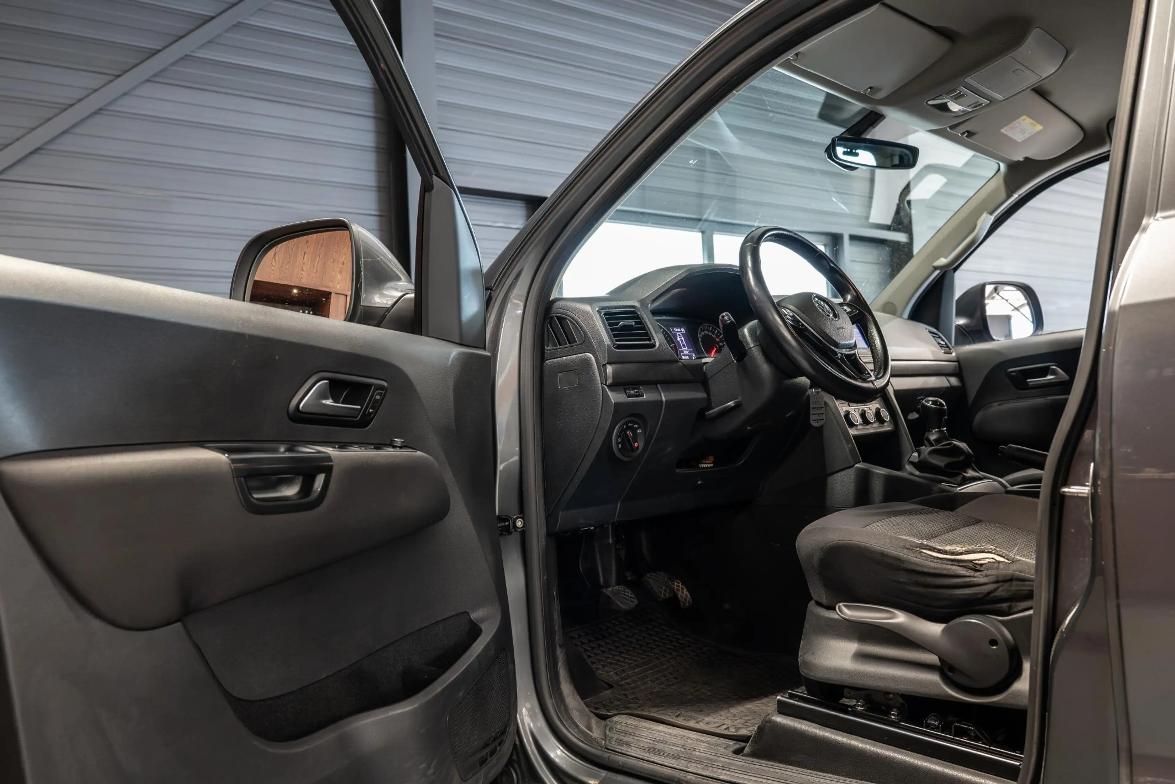 Volkswagen Amarok 3.0 TDI Plus Cab Comfortline Dealer Onderhouden | — photo 11