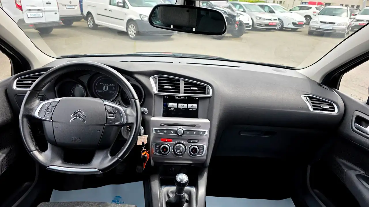 Das Auto