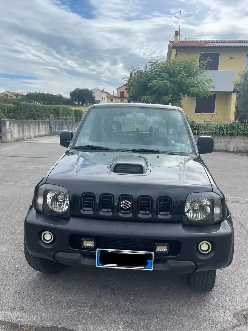 Suzuki Jimny 1.5 ddis td 4wd convert. tettuccio rigido Černá - 2
