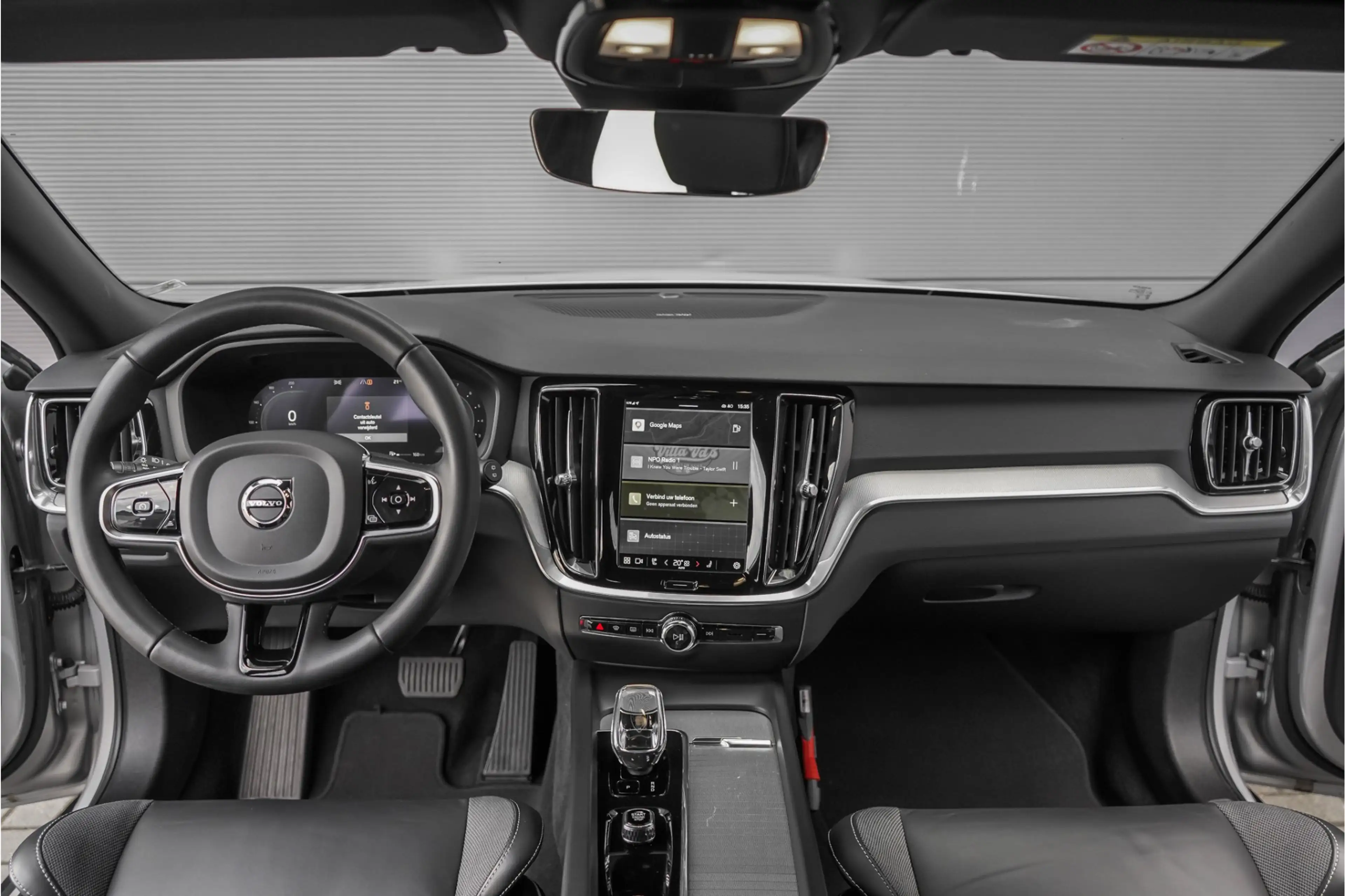 Volvo V60 Cross Country 2.0 B5 AWD Plus Camera Stuur & Stoelverw H/K Memor — photo 2