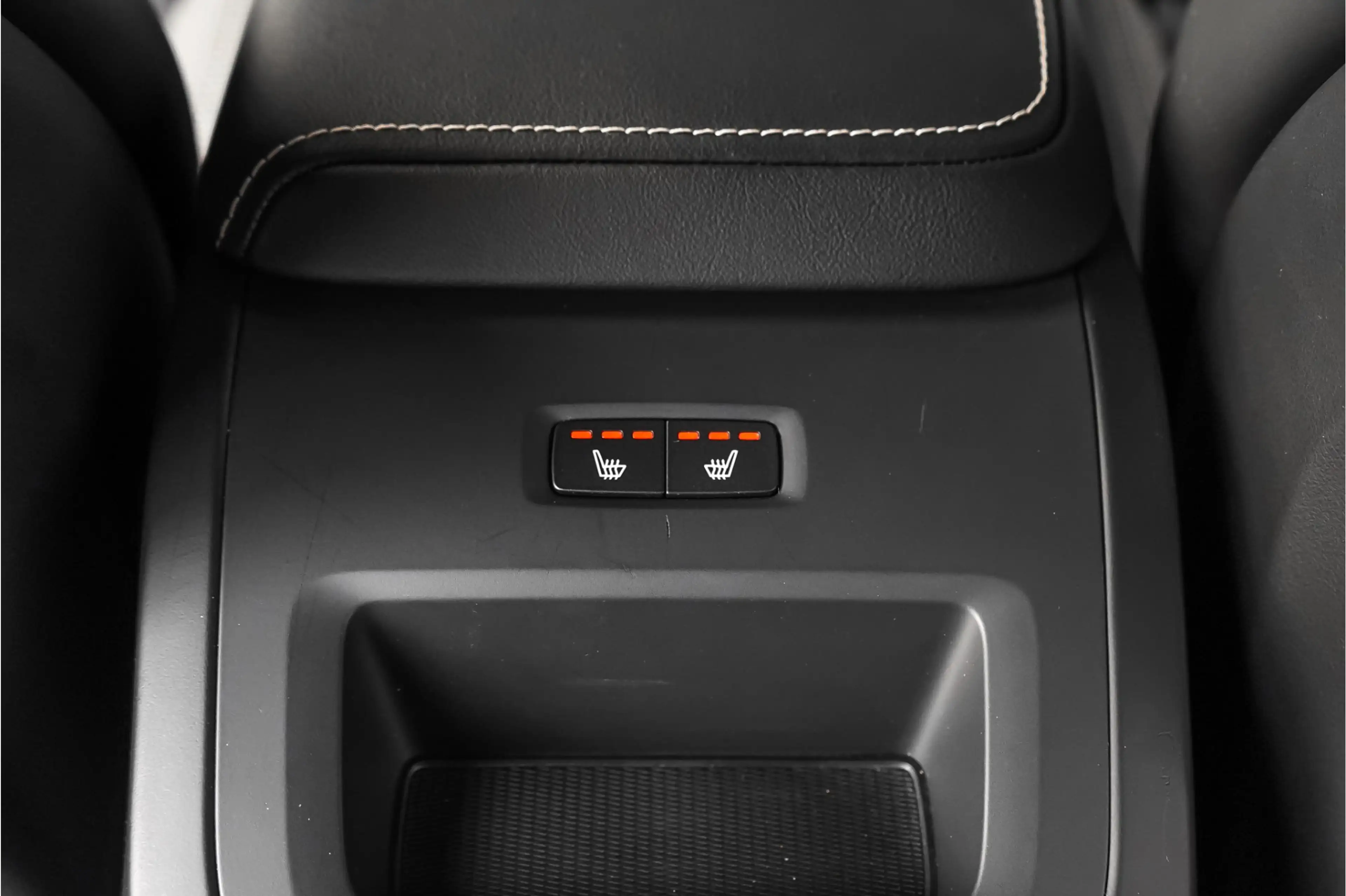 Volvo V60 Cross Country 2.0 B5 AWD Plus Camera Stuur & Stoelverw H/K Memor — photo 45