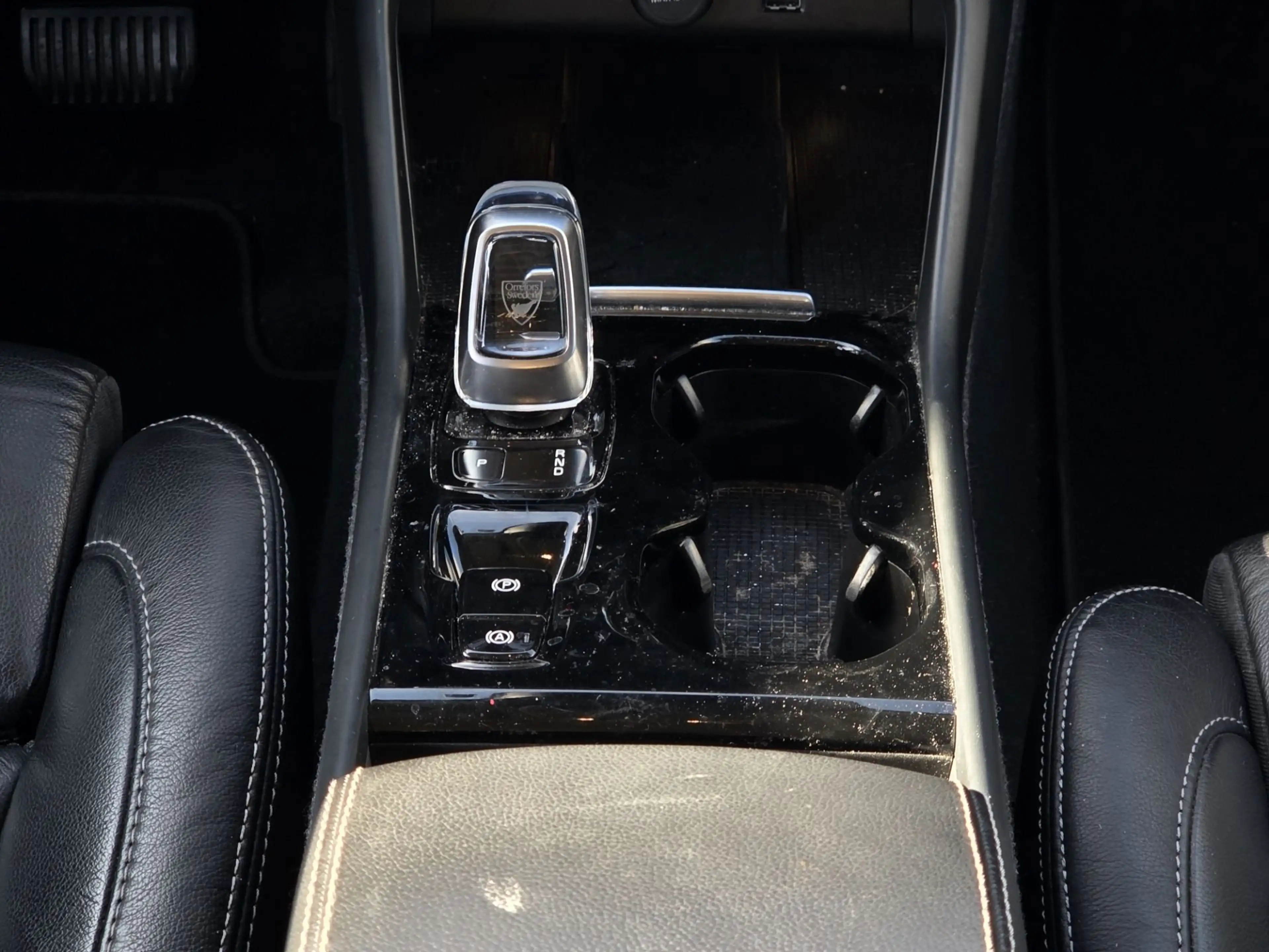 Volvo XC40 1.5 T4 Recharge Inscription | SOH 98% | Trekhaak | — photo 14