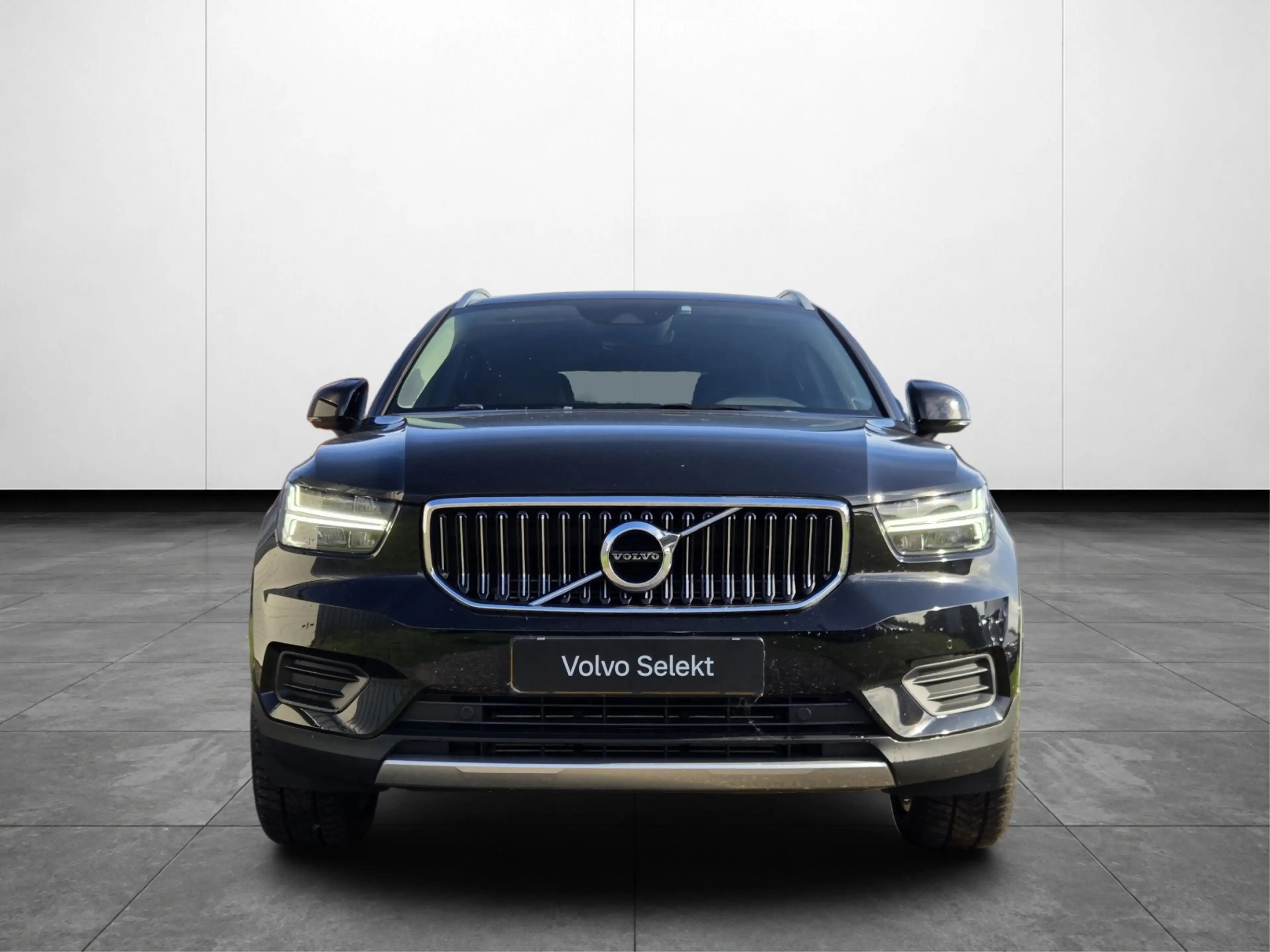 Volvo XC40 1.5 T4 Recharge Inscription | SOH 98% | Trekhaak | — photo 7
