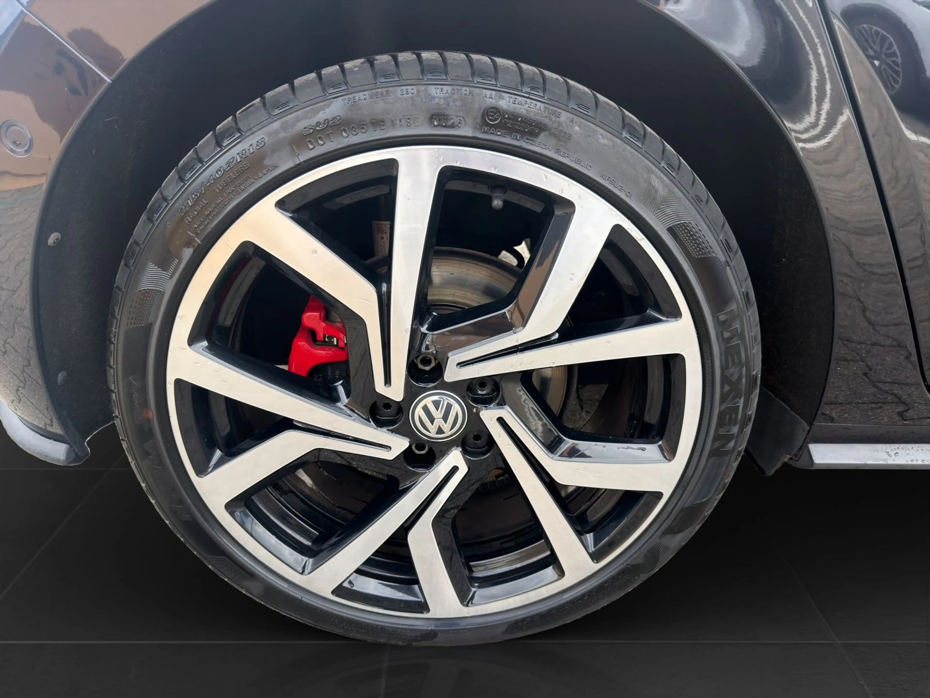 Volkswagen Polo GTI PANO LM18 KAMERA BEATS — photo 7