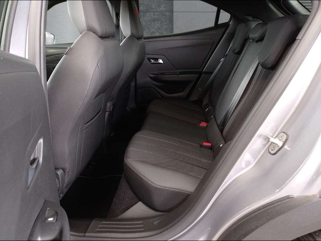 Opel Mokka E