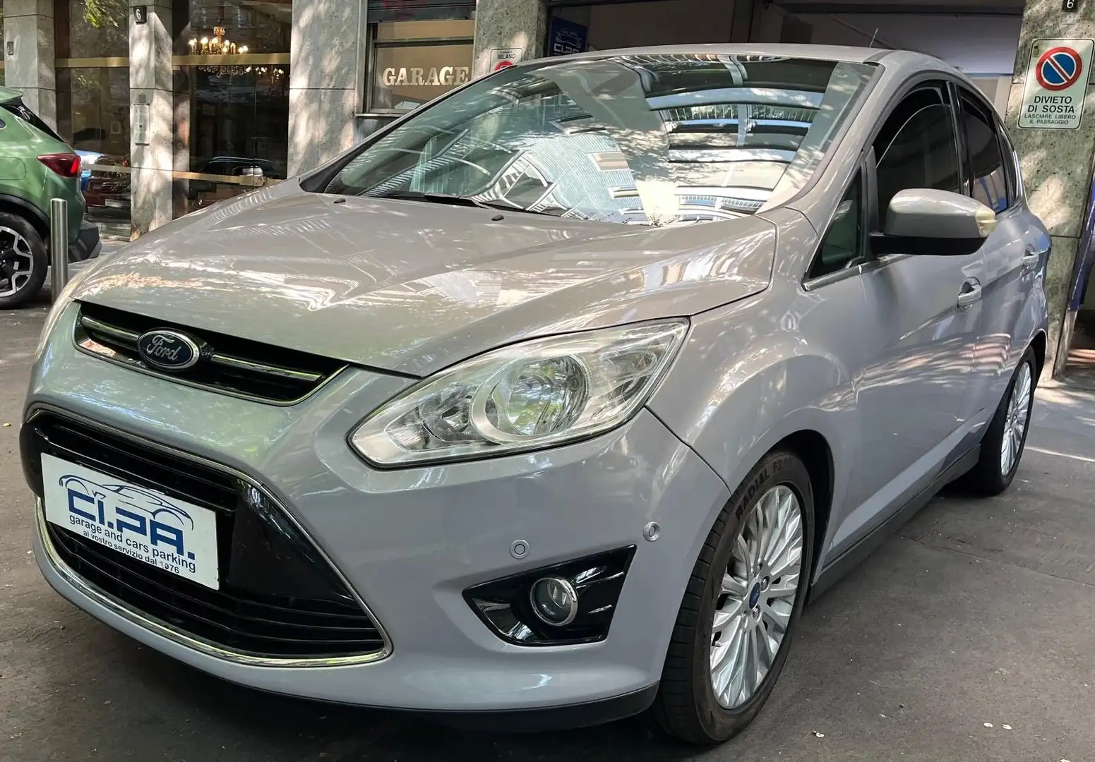 Ford C-Max C-Max 1.6 tdci Titanium 115cv dpf Gris - 1