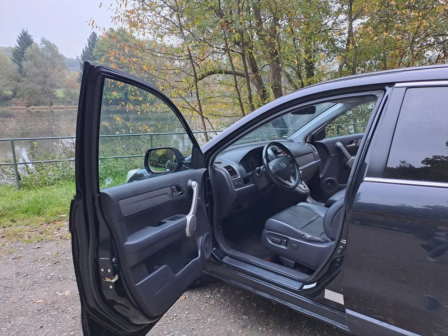 Honda CR-V CR-V 2.0i-VTEC Executive Schwarz - 1