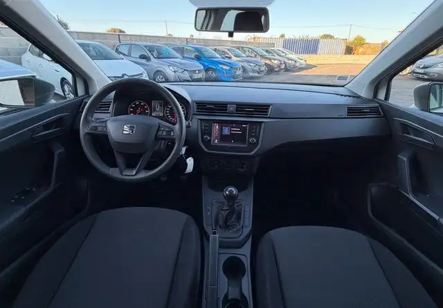 SEAT Arona view 10