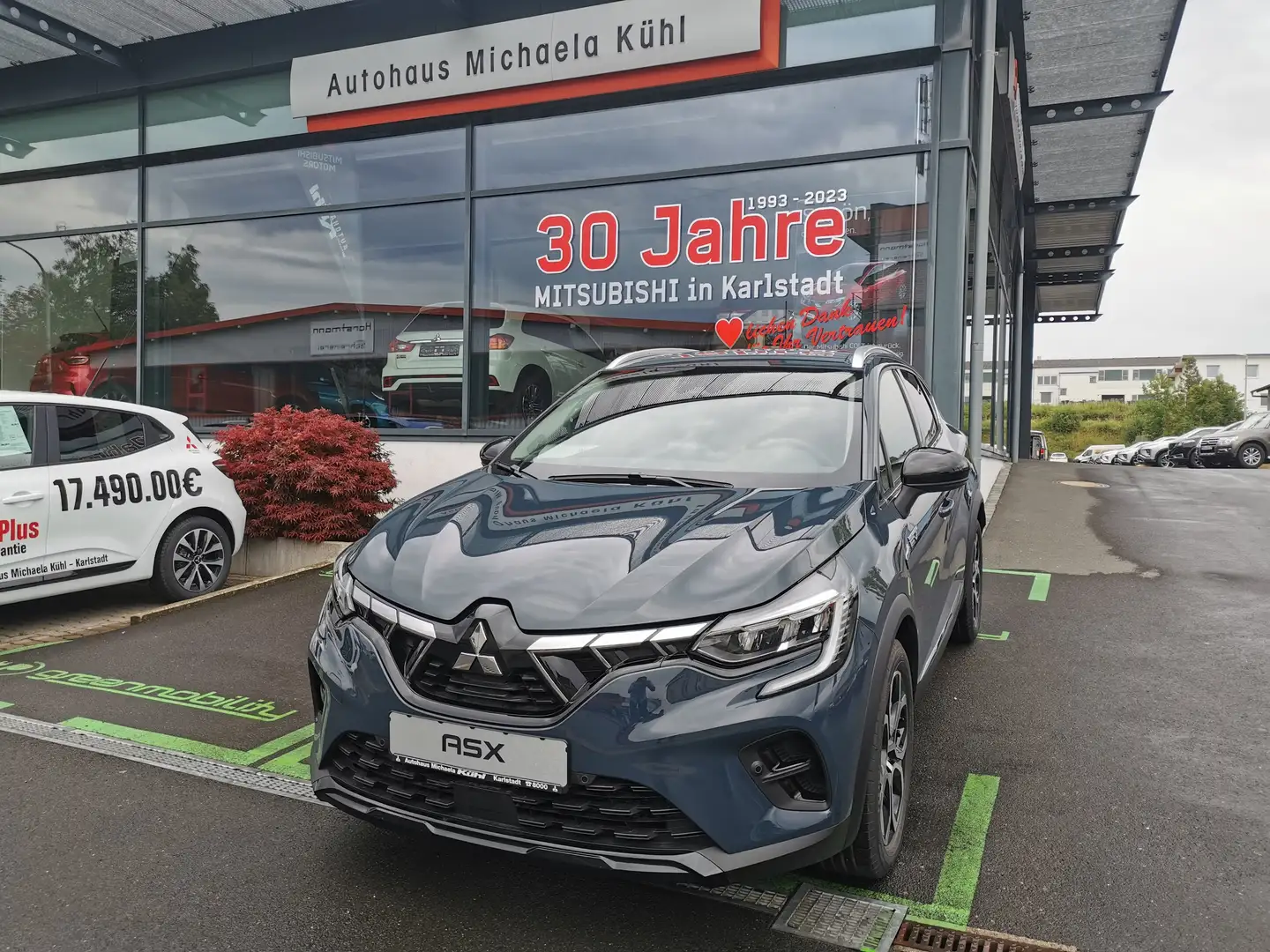 Mitsubishi ASX Select 1.6 Plug-in Hyb. Garantie bis 12/2029 Bleu - 1