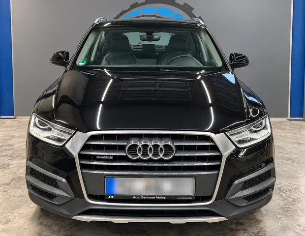 Audi Q3 view 2