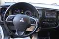 Mitsubishi Outlander Outlander  2.0 2WD Diamant Edition*SITZHEIZ./NAVI/ Weiß - thumbnail 14