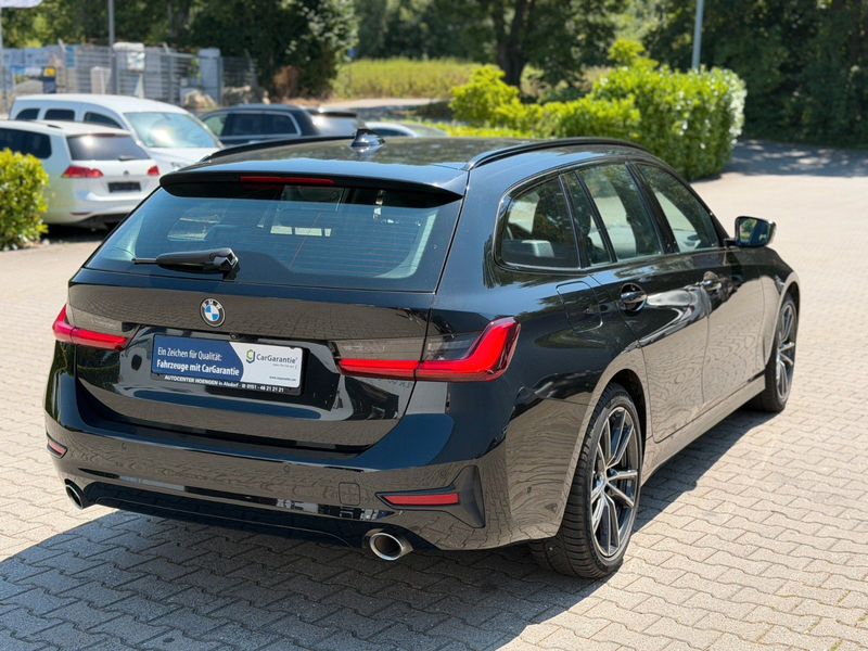 BMW 330 i 3 Touring xDrive Sport Line Garantie *Pano — photo 12