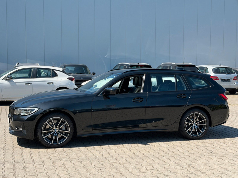 BMW 330 i 3 Touring xDrive Sport Line Garantie *Pano — photo 9