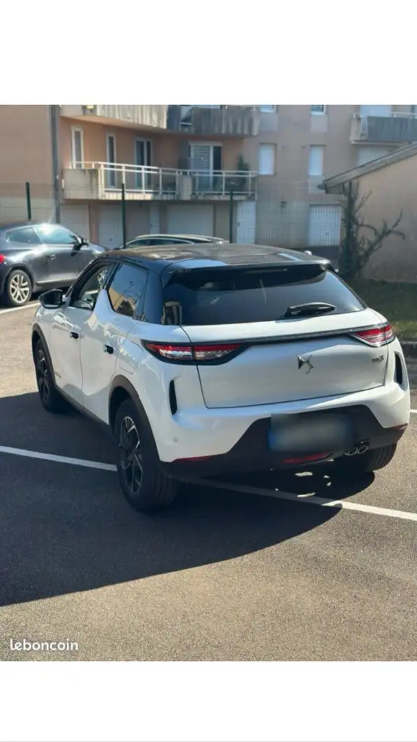 DS Automobiles DS 3 Crossback DS3 PureTech 130 EAT8 Connected Chic - 2
