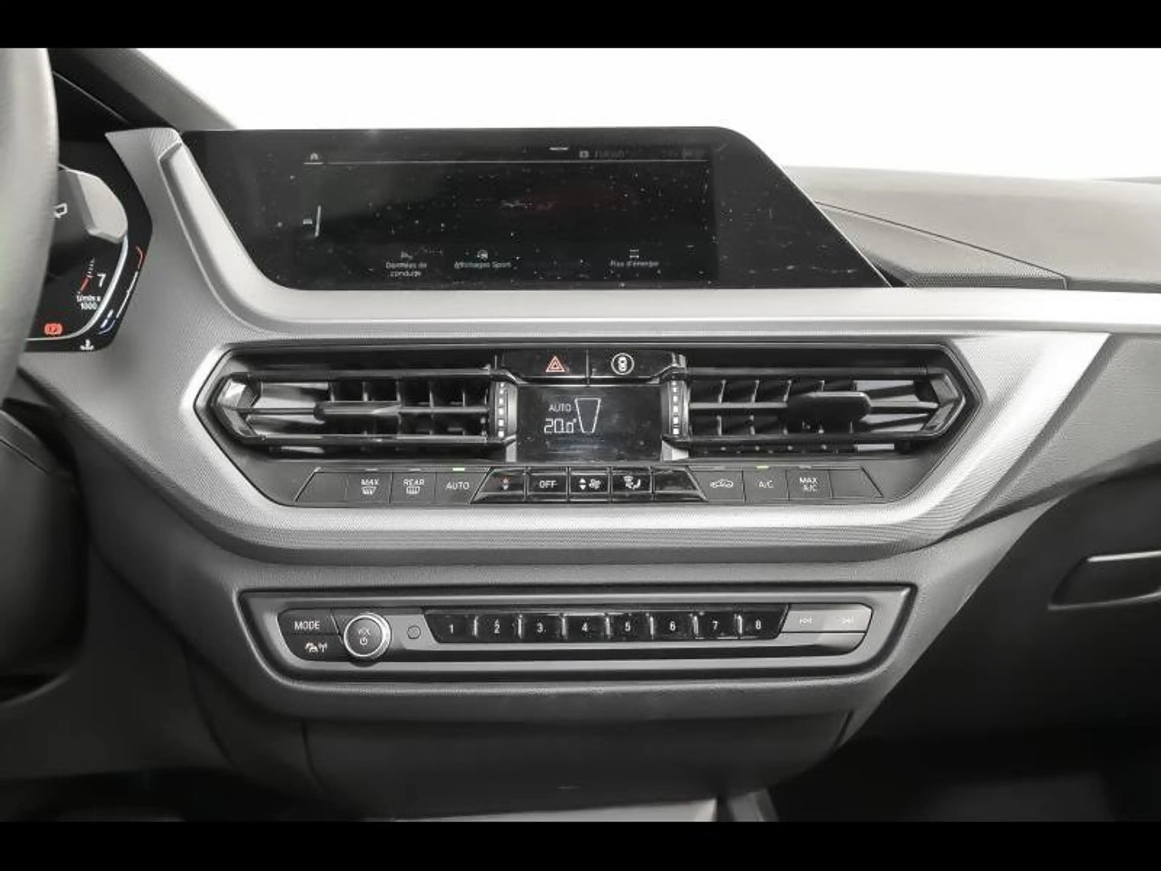 BMW 118 i — photo 11