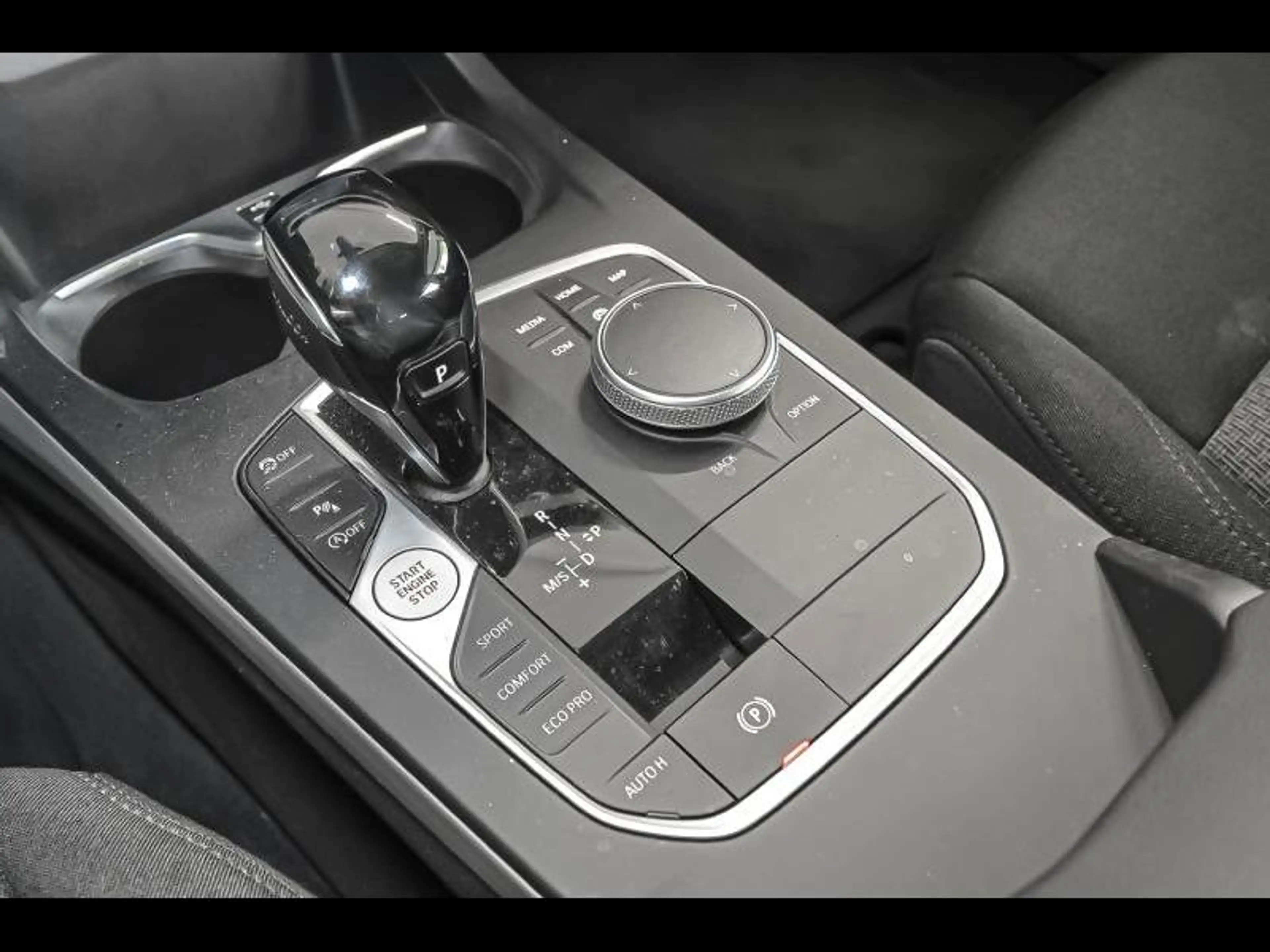 BMW 118 i — photo 10