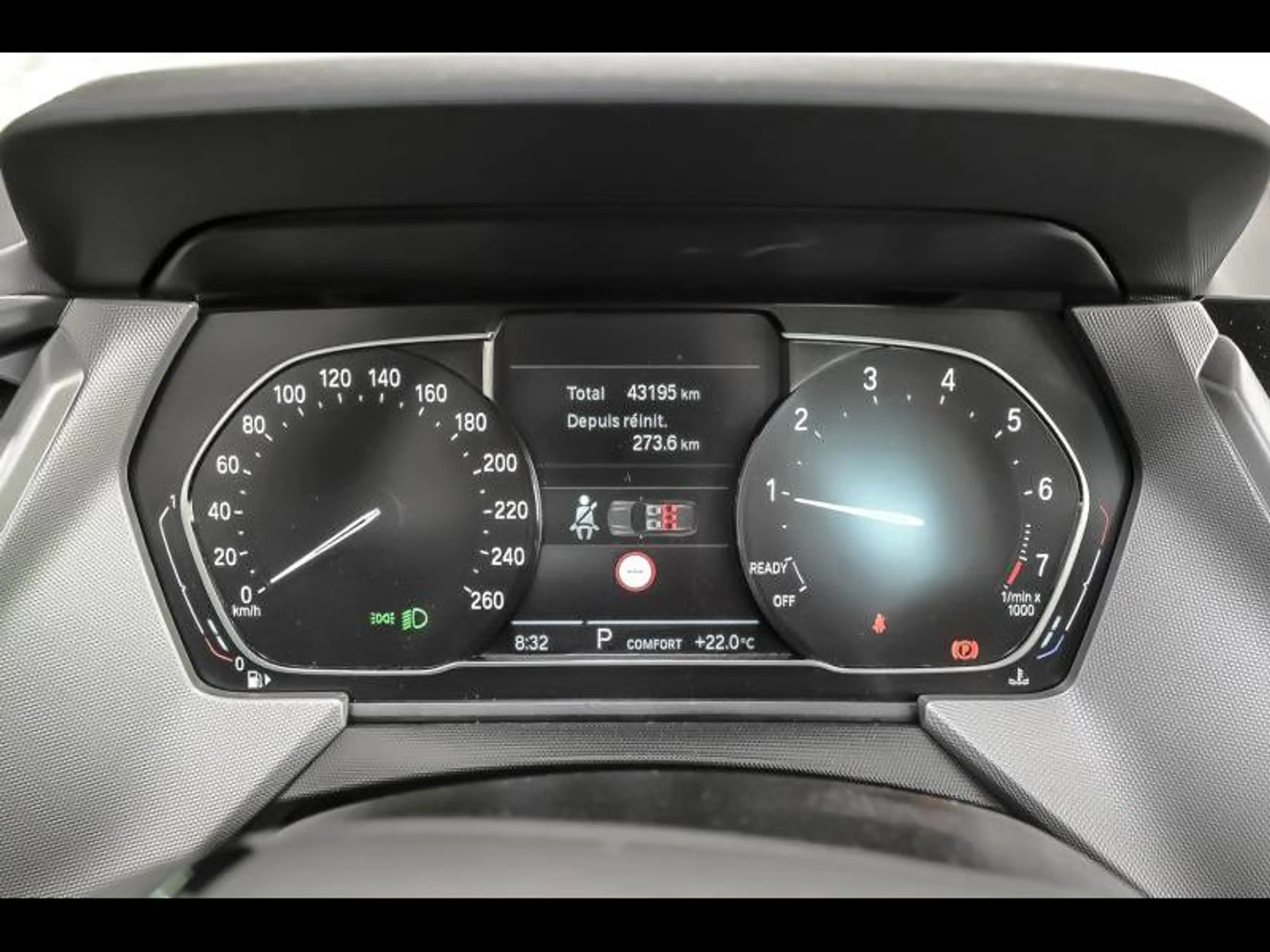 BMW 118 i — photo 9