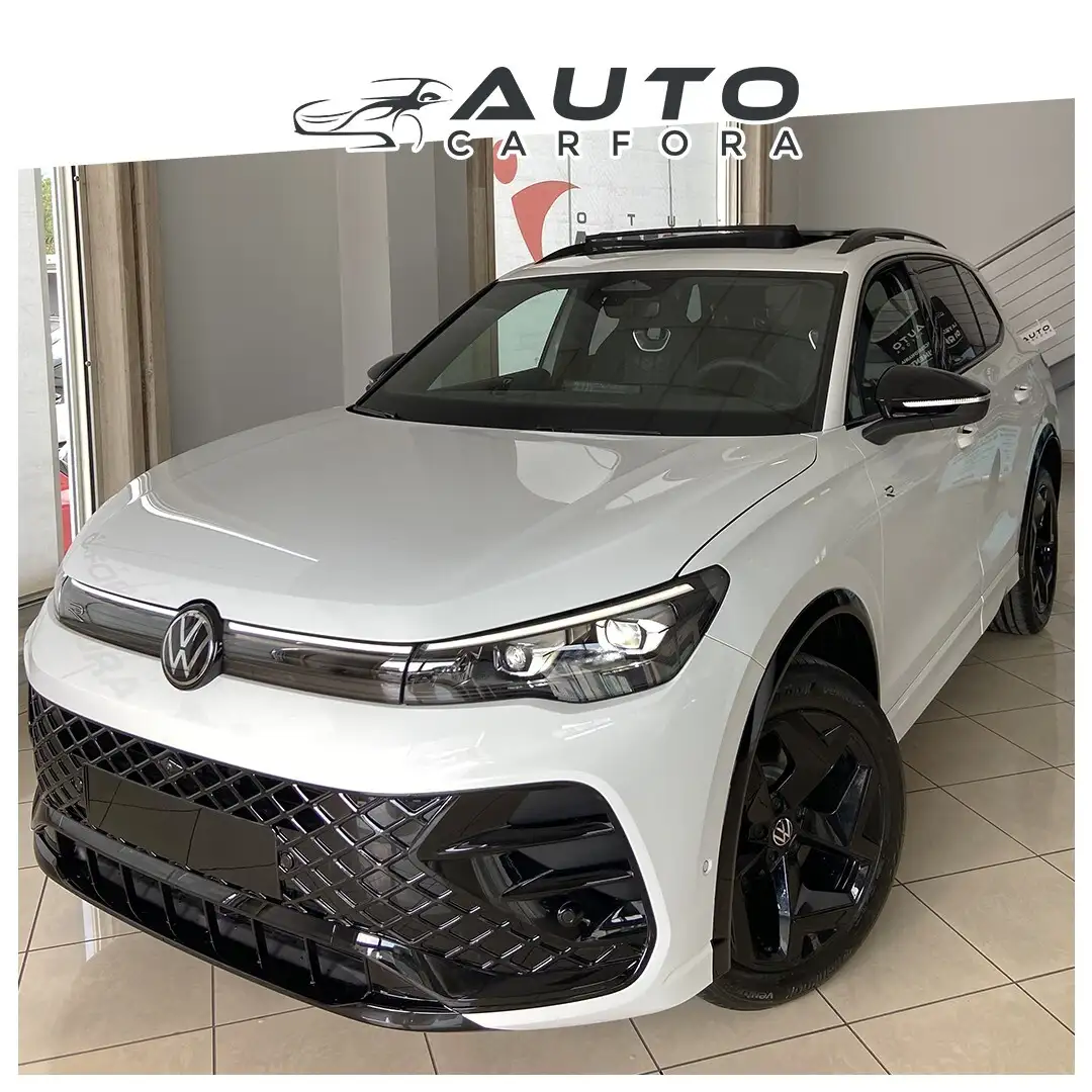 Volkswagen Tiguan 2.0 150cv DSG R-Line black pack |tetto matrix r19 Bianco - 1