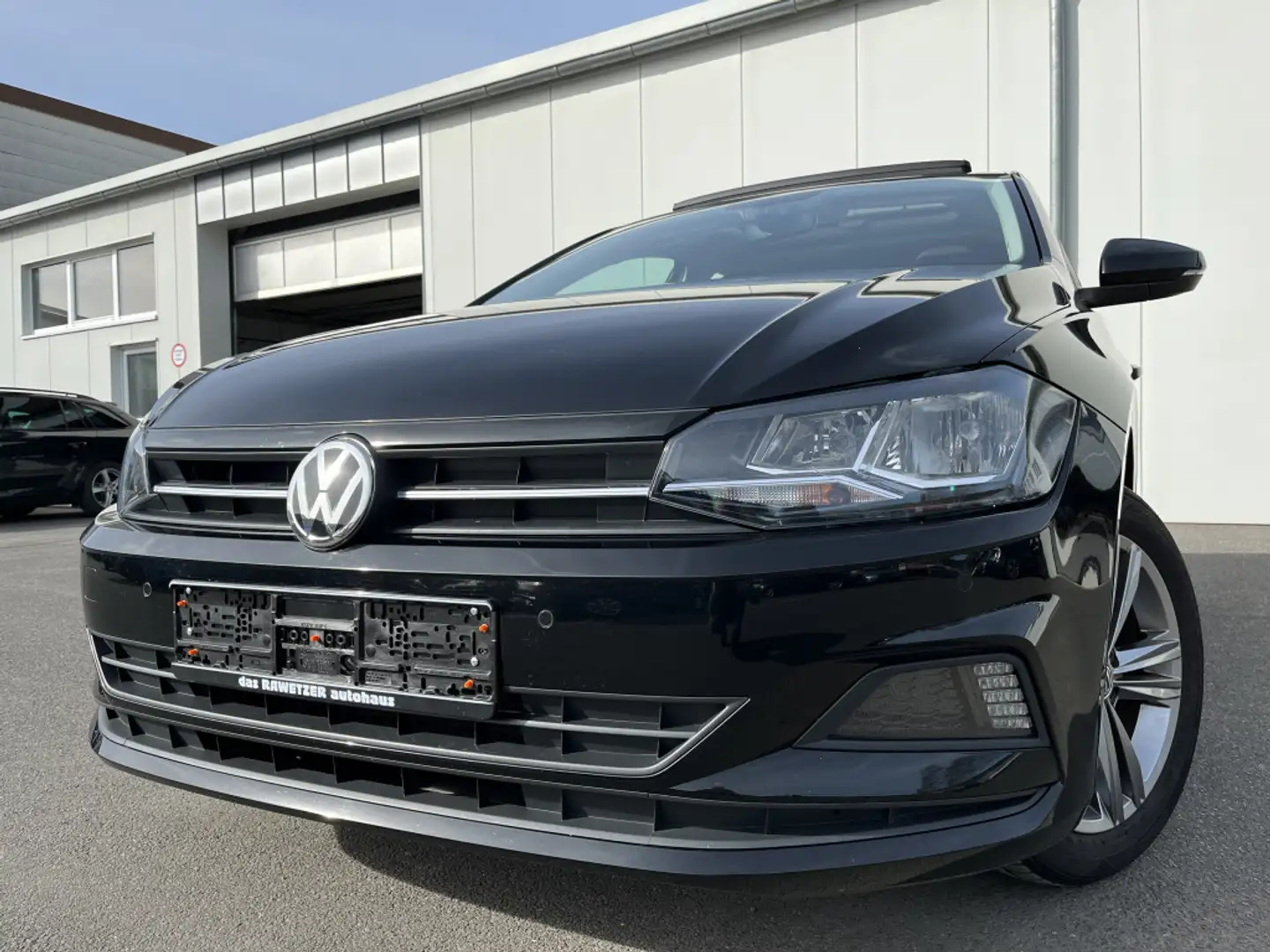 Volkswagen Polo 1.0 TSI Comfortline Panorama Navi PDC Klima Noir - 1