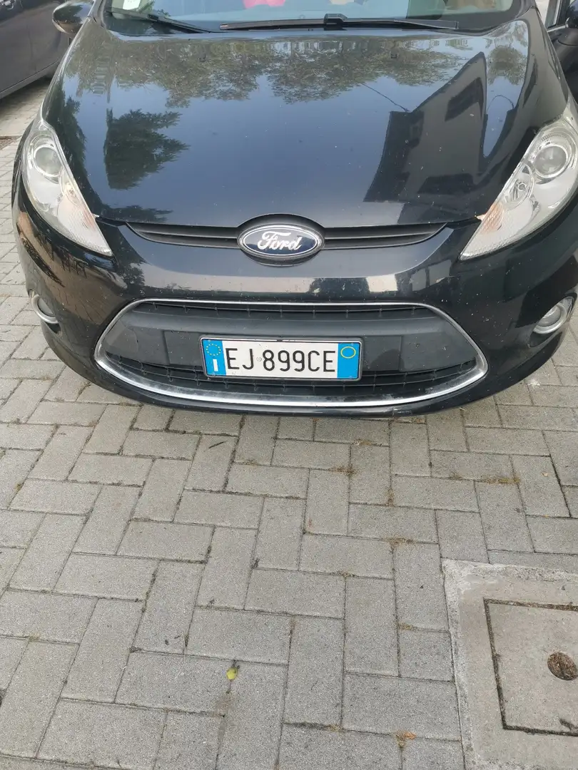 Ford Fiesta 5p 1.4 tdci Titanium c/esp E5 - 2