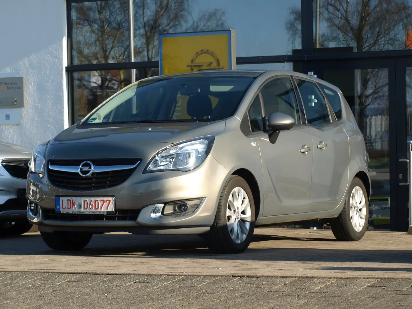 Opel Meriva Style B Braun - 1