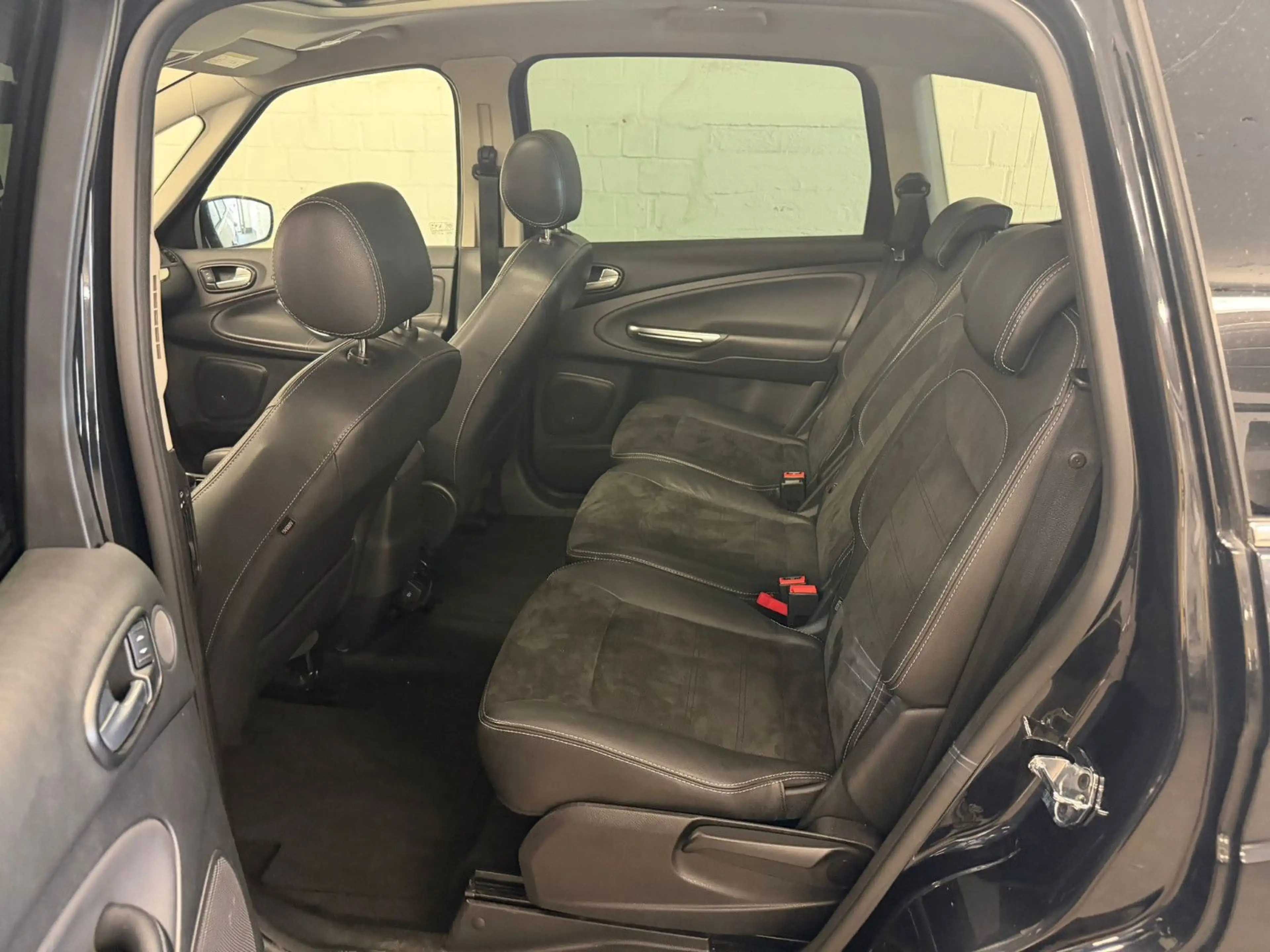Ford S-Max S-MAX Titanium - Panaroma, Leader — photo 15