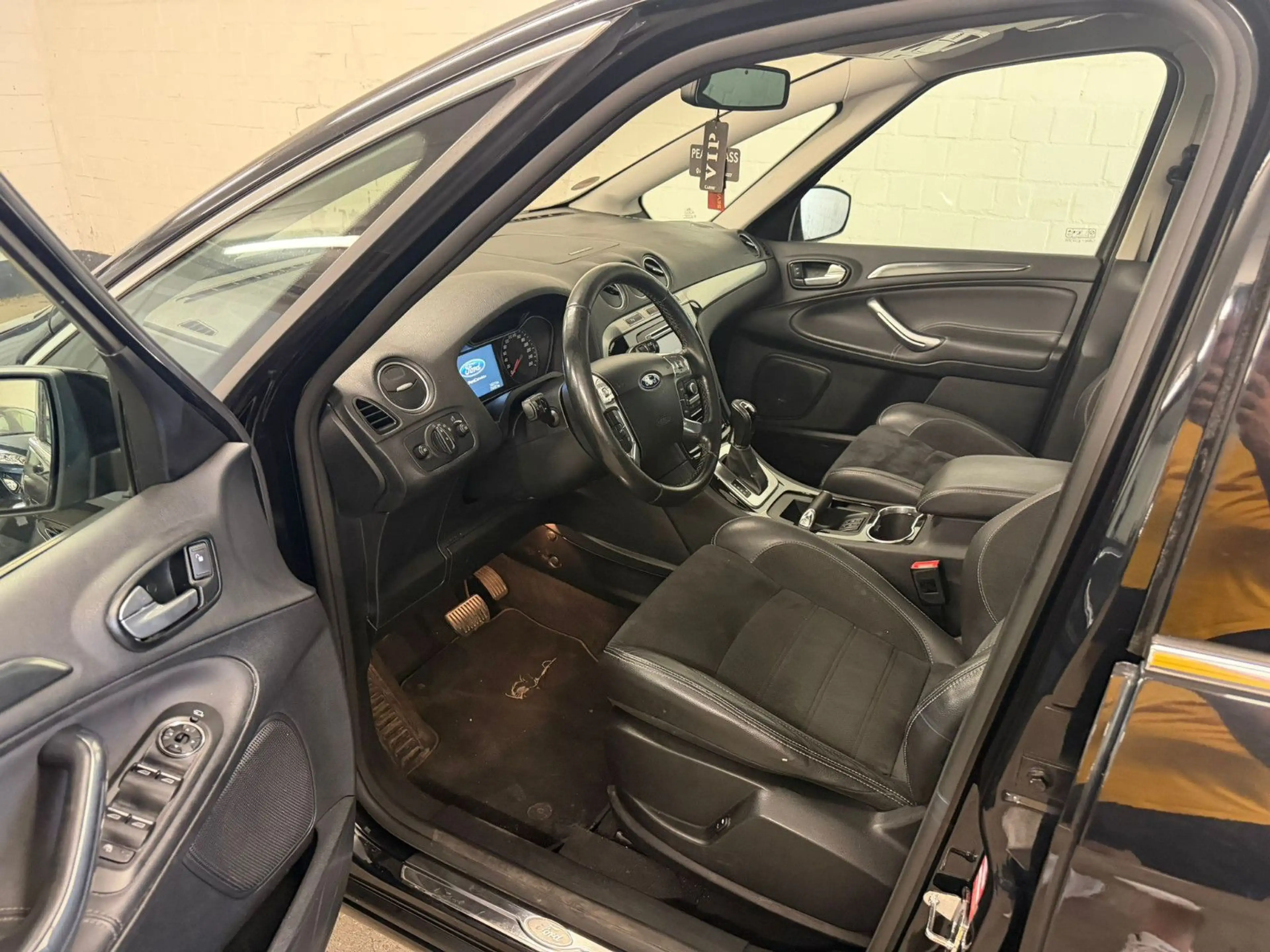 Ford S-Max S-MAX Titanium - Panaroma, Leader — photo 6