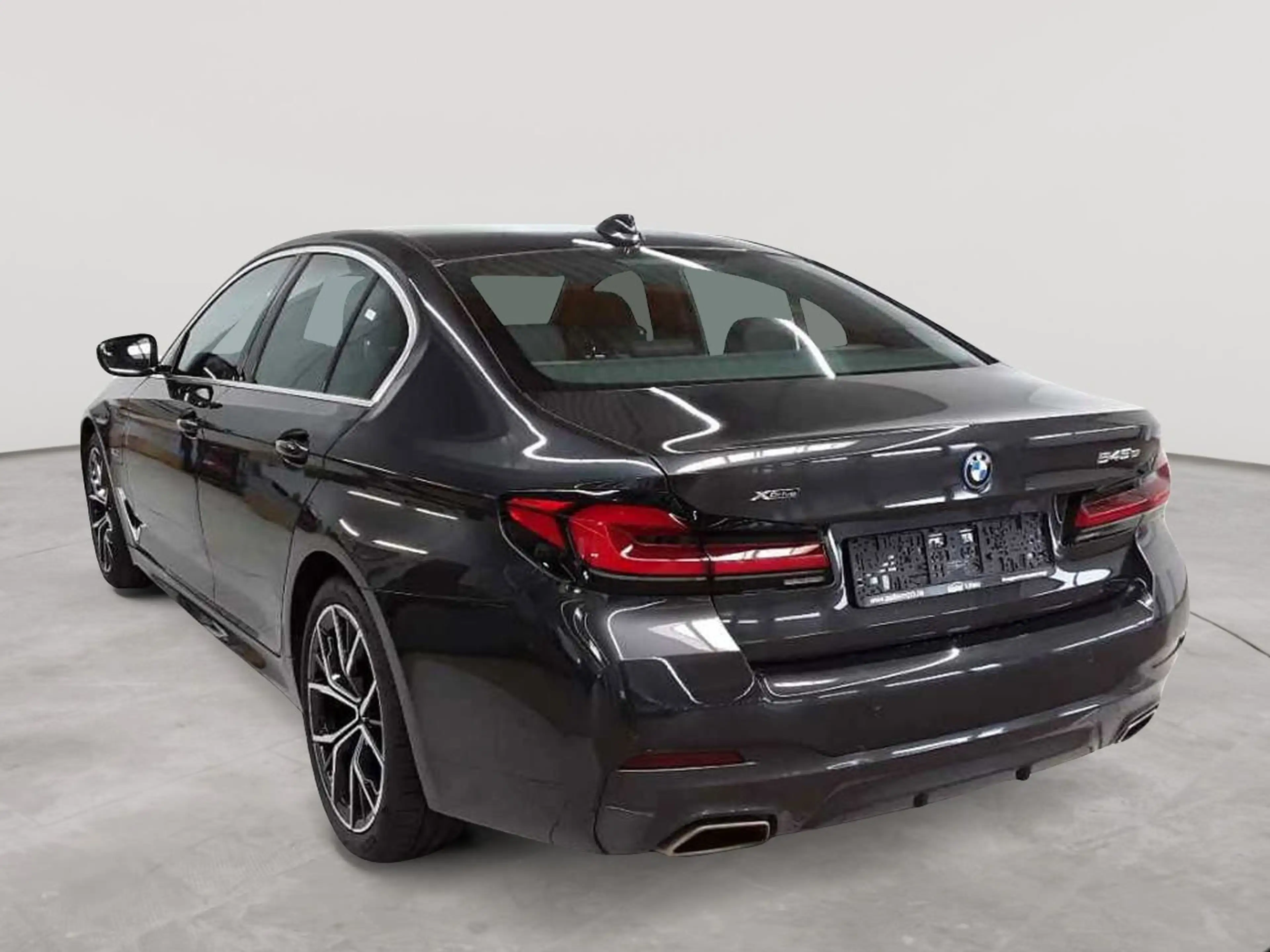 BMW 545 545e xDrive Aut. M Sport Leder — photo 5