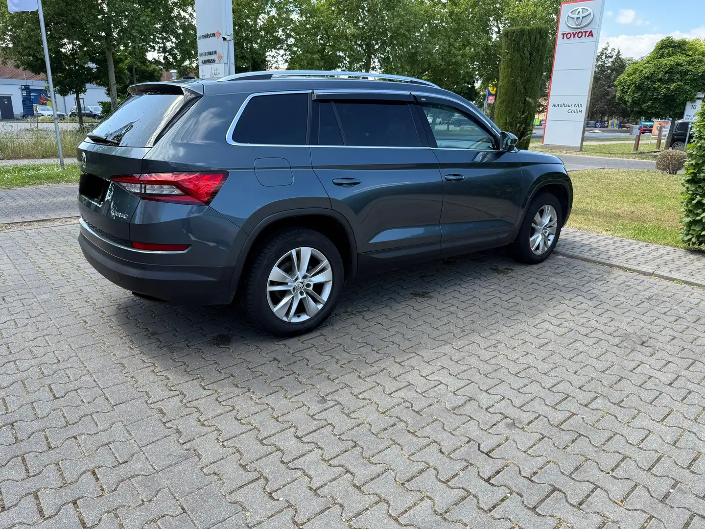 Skoda Kodiaq Kodiaq 2.0 TDI 4x4 DSG Style Grau - 2