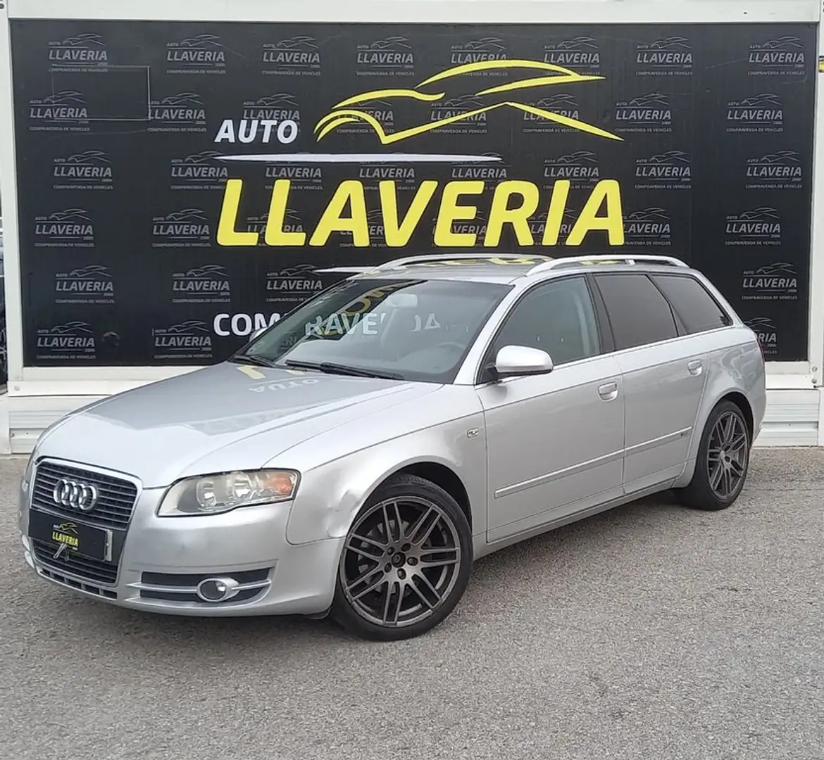 Audi A4 Avant 2.0 TDI 140cv Gris - 1